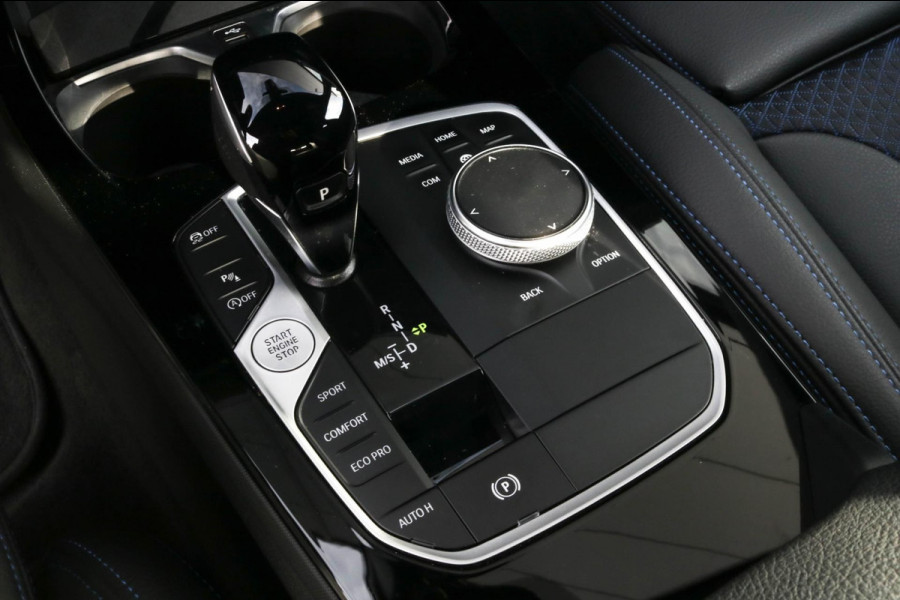 BMW 2 Serie Gran Coupé 218i M-SPORT - HARMAN KARDON - HEAD UP - CAMERA - MEMORY BMW 2 Serie Gran Coupé 218i M-SPORT - HARMAN KARDON - HEAD UP - CAMERA - MEMORY