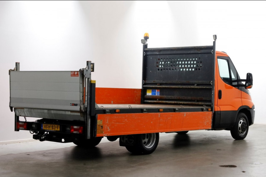 Iveco Daily 35C14 136pk Open Laadbak met laadklep en trekhaak 3500kg 02-2020 Iveco Daily 35C14 136pk Open Laadbak met laadklep en trekhaak 3500kg 02-2020