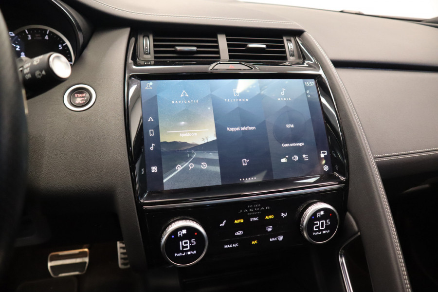 Jaguar E-Pace 1.5 P300e AWD R-Dynamic SE Black Pack ACC Suedecloth hemel