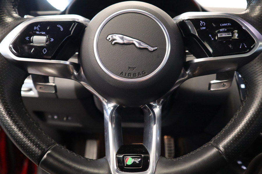 Jaguar E-Pace 1.5 P300e AWD R-Dynamic SE Black Pack ACC Suedecloth hemel