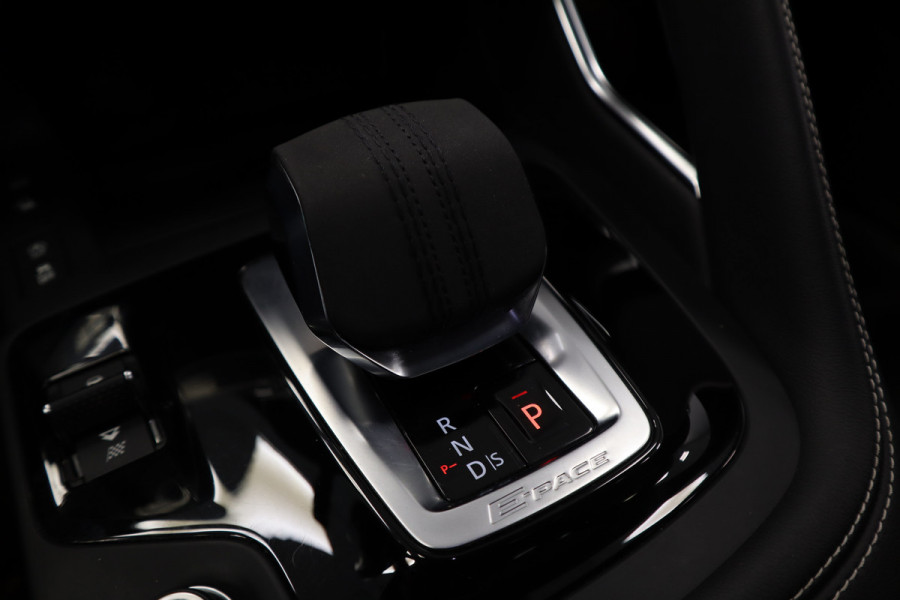 Jaguar E-Pace 1.5 P300e AWD R-Dynamic SE Black Pack ACC Suedecloth hemel