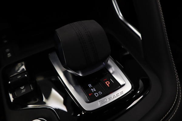 Jaguar E-Pace 1.5 P300e AWD R-Dynamic SE Black Pack ACC Suedecloth hemel