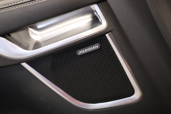 Jaguar E-Pace 1.5 P300e AWD R-Dynamic SE Black Pack ACC Suedecloth hemel