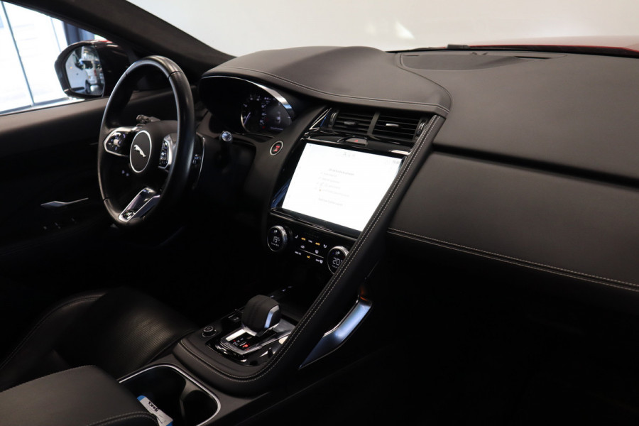 Jaguar E-Pace 1.5 P300e AWD R-Dynamic SE Black Pack ACC Suedecloth hemel