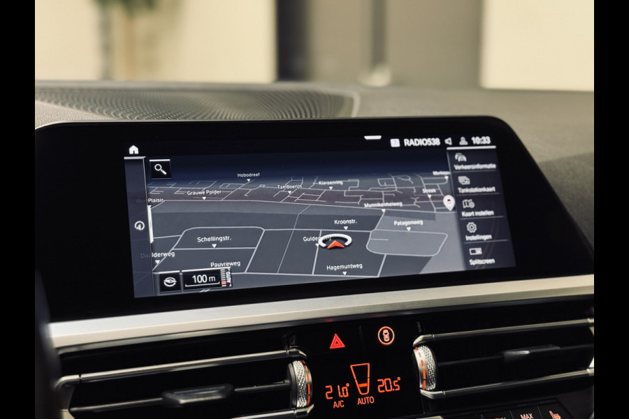 BMW 3-serie 320i High Ex. M-Sport ShadowLine | 19" | Leder | Trekhaak