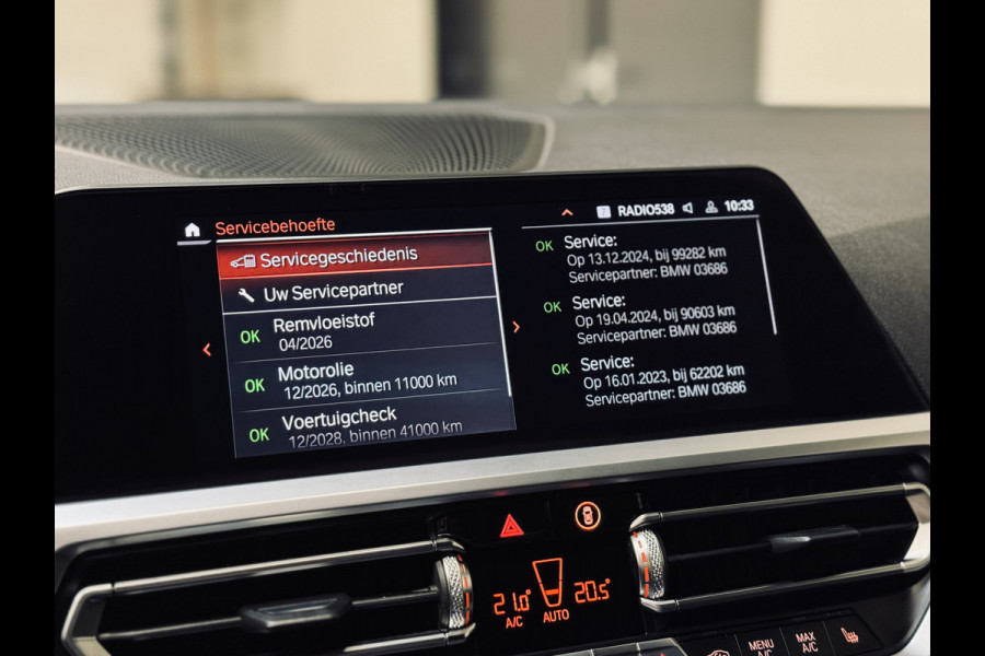 BMW 3-serie 320i High Ex. M-Sport ShadowLine | 19" | Leder | Trekhaak