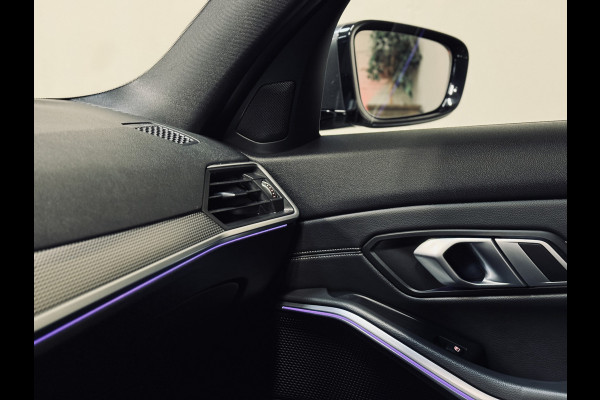 BMW 3-serie 320i High Ex. M-Sport ShadowLine | 19" | Leder | Trekhaak