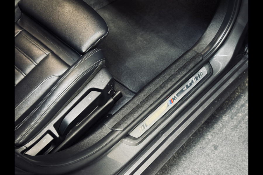BMW 3-serie 320i High Ex. M-Sport ShadowLine | 19" | Leder | Trekhaak