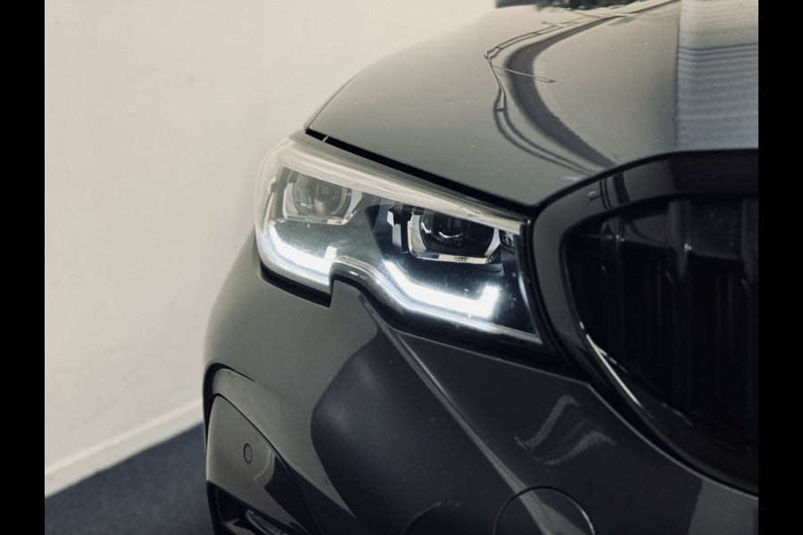BMW 3-serie 320i High Ex. M-Sport ShadowLine | 19" | Leder | Trekhaak