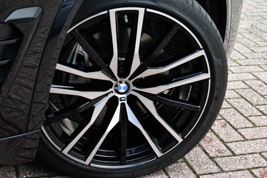BMW X5 xDrive50e M-Sport Skylounge Comf-stoel ACC 360 HUD H/K 22inch BTW-auto BMW X5 xDrive50e M-Sport Skylounge Comf-stoel ACC 360 HUD H/K 22inch BTW-auto