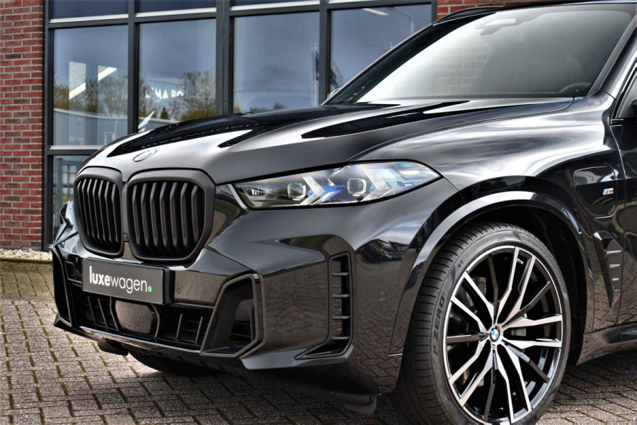 BMW X5 xDrive50e M-Sport Skylounge Comf-stoel ACC 360 HUD H/K 22inch BTW-auto BMW X5 xDrive50e M-Sport Skylounge Comf-stoel ACC 360 HUD H/K 22inch BTW-auto