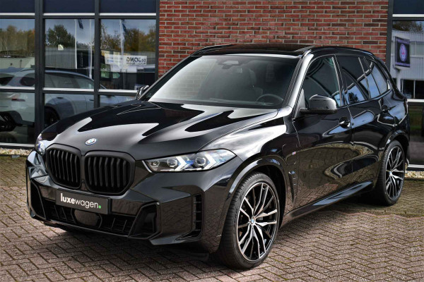 BMW X5 xDrive50e M-Sport Skylounge Comf-stoel ACC 360 HUD H/K 22inch BTW-auto BMW X5 xDrive50e M-Sport Skylounge Comf-stoel ACC 360 HUD H/K 22inch BTW-auto
