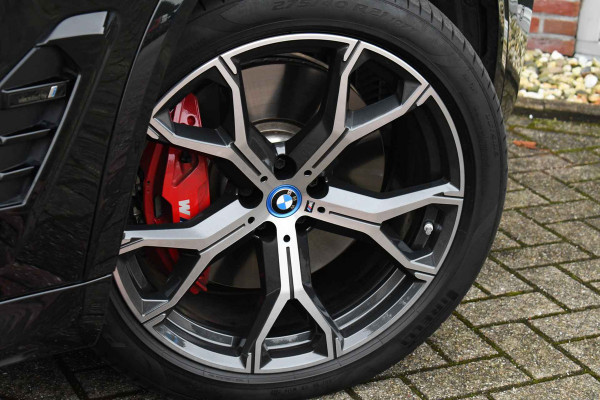 BMW X5 xDrive50e M-Sport Skylounge Comf-stoel ACC 360 HUD H/K 21inch BTW-auto BMW X5 xDrive50e M-Sport Skylounge Comf-stoel ACC 360 HUD H/K 21inch BTW-auto
