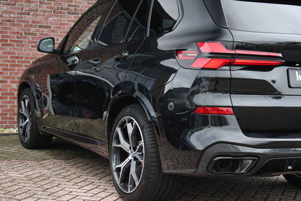 BMW X5 xDrive50e M-Sport Skylounge Comf-stoel ACC 360 HUD H/K 21inch BTW-auto BMW X5 xDrive50e M-Sport Skylounge Comf-stoel ACC 360 HUD H/K 21inch BTW-auto