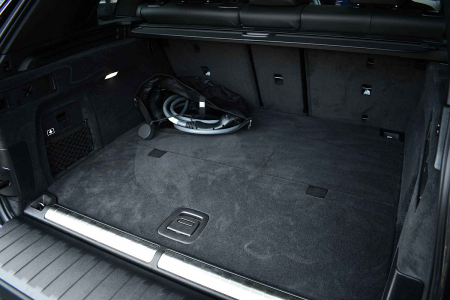 BMW X5 xDrive50e M-Sport Skylounge Comf-stoel ACC 360 HUD H/K 21inch BTW-auto BMW X5 xDrive50e M-Sport Skylounge Comf-stoel ACC 360 HUD H/K 21inch BTW-auto