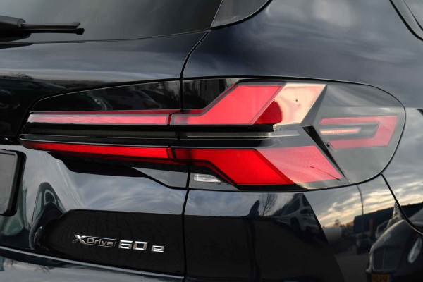 BMW X5 xDrive50e M-Sport Skylounge Comf-stoel ACC 360 HUD H/K 21inch BTW-auto BMW X5 xDrive50e M-Sport Skylounge Comf-stoel ACC 360 HUD H/K 21inch BTW-auto