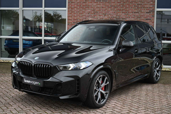 BMW X5 xDrive50e M-Sport Skylounge Comf-stoel ACC 360 HUD H/K 21inch BTW-auto BMW X5 xDrive50e M-Sport Skylounge Comf-stoel ACC 360 HUD H/K 21inch BTW-auto