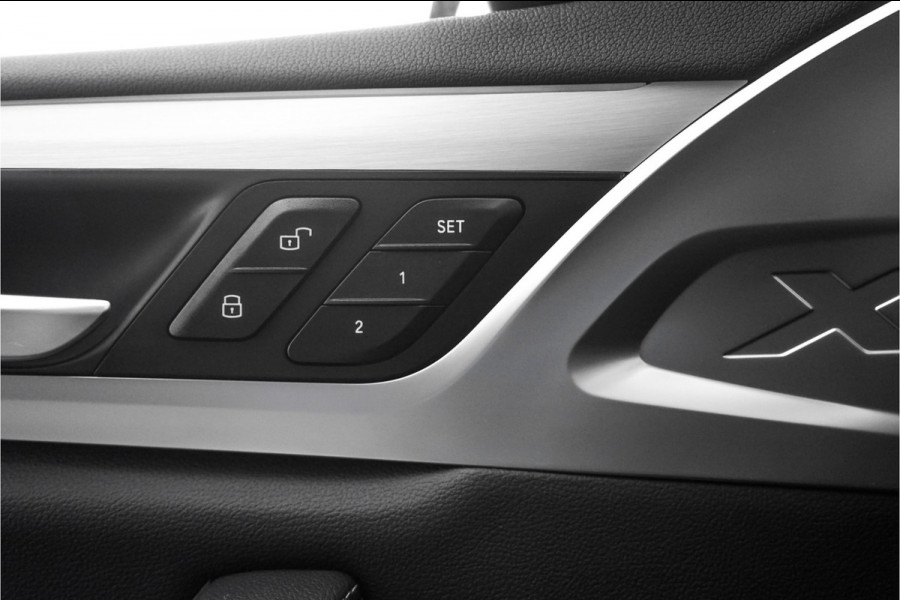 BMW iX3 High Executive 80 kWh Pano ACC HUD H&K Elek Trekhaak 1e Eig BMW iX3 High Executive 80 kWh Pano ACC HUD H&K Elek Trekhaak 1e Eig