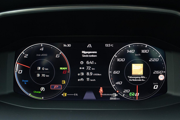 Seat Leon 1.4 TSI eHybrid PHEV FR Bus.Int. PANO CAMERA ACC CARPLAY Seat Leon 1.4 TSI eHybrid PHEV FR Bus.Int. PANO CAMERA ACC CARPLAY