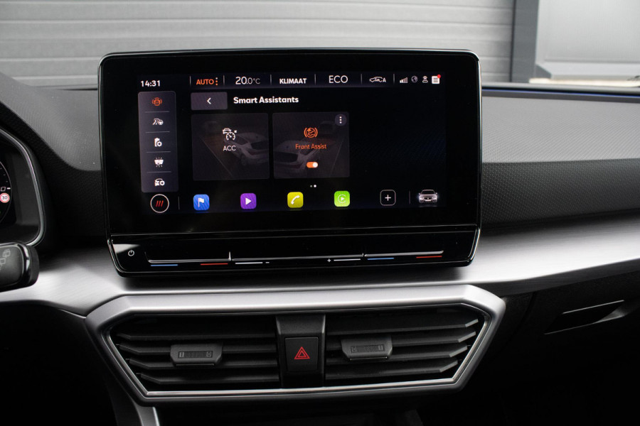 Seat Leon 1.4 TSI eHybrid PHEV FR Bus.Int. PANO CAMERA ACC CARPLAY Seat Leon 1.4 TSI eHybrid PHEV FR Bus.Int. PANO CAMERA ACC CARPLAY