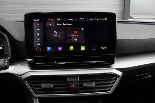 Seat Leon 1.4 TSI eHybrid PHEV FR Bus.Int. PANO CAMERA ACC CARPLAY Seat Leon 1.4 TSI eHybrid PHEV FR Bus.Int. PANO CAMERA ACC CARPLAY