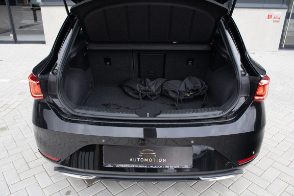 Seat Leon 1.4 TSI eHybrid PHEV FR Bus.Int. PANO CAMERA ACC CARPLAY Seat Leon 1.4 TSI eHybrid PHEV FR Bus.Int. PANO CAMERA ACC CARPLAY