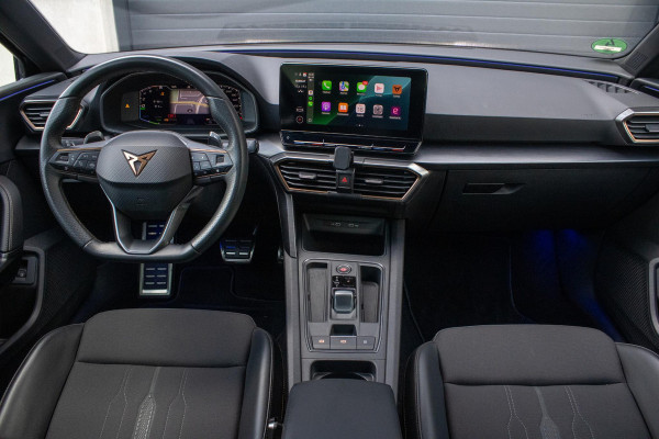 CUPRA Leon 1.4 e-Hybrid VZ 245 PANO CAMERA ACC Sfeerverlichting CUPRA Leon 1.4 e-Hybrid VZ 245 PANO CAMERA ACC Sfeerverlichting