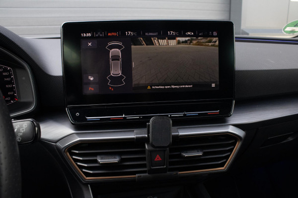 CUPRA Leon 1.4 e-Hybrid VZ 245 PANO CAMERA ACC Sfeerverlichting CUPRA Leon 1.4 e-Hybrid VZ 245 PANO CAMERA ACC Sfeerverlichting