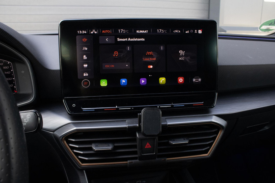 CUPRA Leon 1.4 e-Hybrid VZ 245 PANO CAMERA ACC Sfeerverlichting CUPRA Leon 1.4 e-Hybrid VZ 245 PANO CAMERA ACC Sfeerverlichting