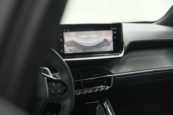 Peugeot 2008 PureTech 130 EAT8 GT | 360 Camera | Stoelmassage | Adaptieve Cruise Control | Dodehoekdetectie Peugeot 2008 PureTech 130 EAT8 GT | 360 Camera | Stoelmassage | Adaptieve Cruise Control | Dodehoekdetectie