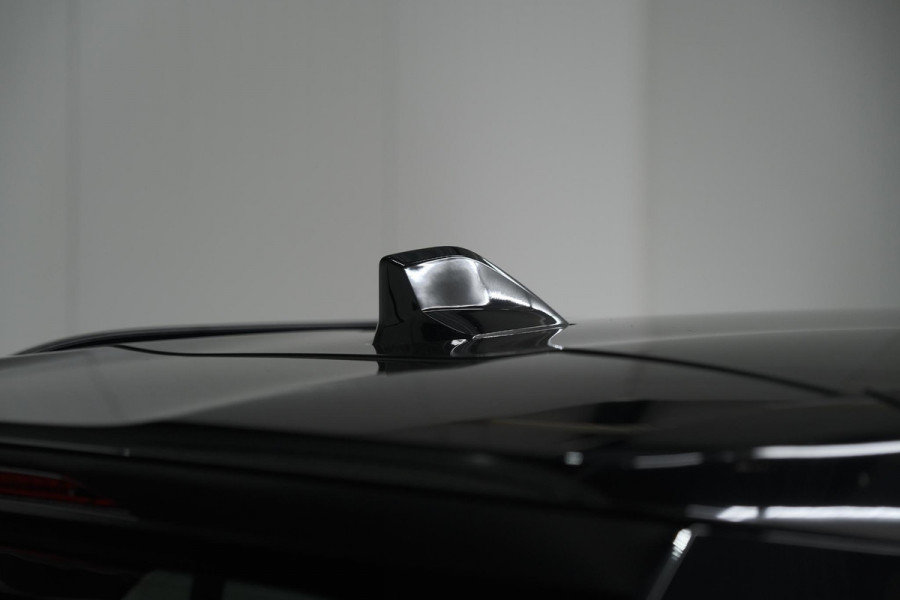 Peugeot 2008 PureTech 130 EAT8 GT | 360 Camera | Stoelmassage | Adaptieve Cruise Control | Dodehoekdetectie Peugeot 2008 PureTech 130 EAT8 GT | 360 Camera | Stoelmassage | Adaptieve Cruise Control | Dodehoekdetectie