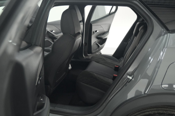 Peugeot 2008 PureTech 130 EAT8 GT | 360 Camera | Stoelmassage | Adaptieve Cruise Control | Dodehoekdetectie Peugeot 2008 PureTech 130 EAT8 GT | 360 Camera | Stoelmassage | Adaptieve Cruise Control | Dodehoekdetectie