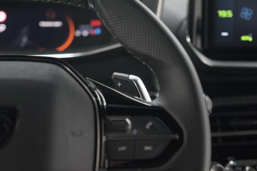 Peugeot 2008 PureTech 130 EAT8 GT | 360 Camera | Stoelmassage | Adaptieve Cruise Control | Dodehoekdetectie Peugeot 2008 PureTech 130 EAT8 GT | 360 Camera | Stoelmassage | Adaptieve Cruise Control | Dodehoekdetectie