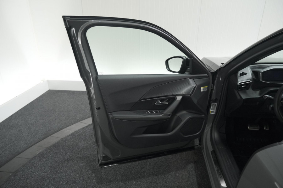 Peugeot 2008 PureTech 130 EAT8 GT | 360 Camera | Stoelmassage | Adaptieve Cruise Control | Dodehoekdetectie Peugeot 2008 PureTech 130 EAT8 GT | 360 Camera | Stoelmassage | Adaptieve Cruise Control | Dodehoekdetectie