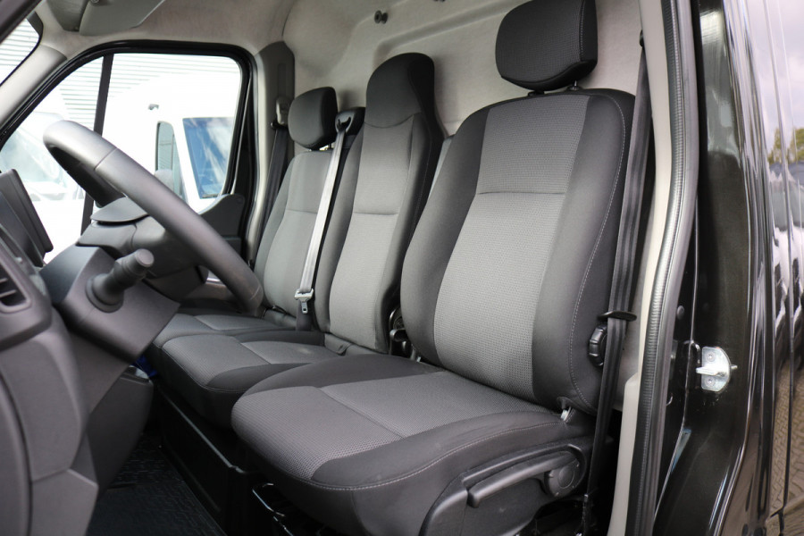 Renault Master T35 2.3 dCi 180pk L3H2 Energy Work Edition