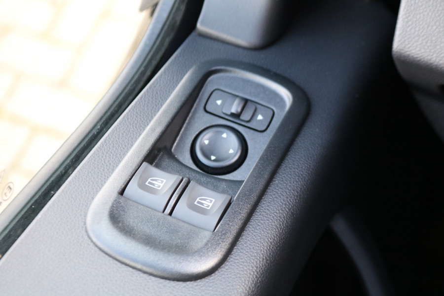 Renault Master T35 2.3 dCi 180pk L3H2 Energy Work Edition