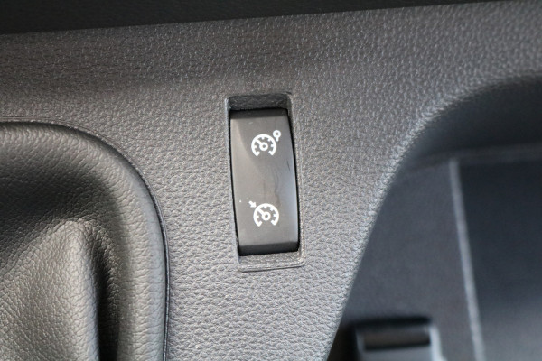 Renault Master T35 2.3 dCi 180pk L3H2 Energy Work Edition