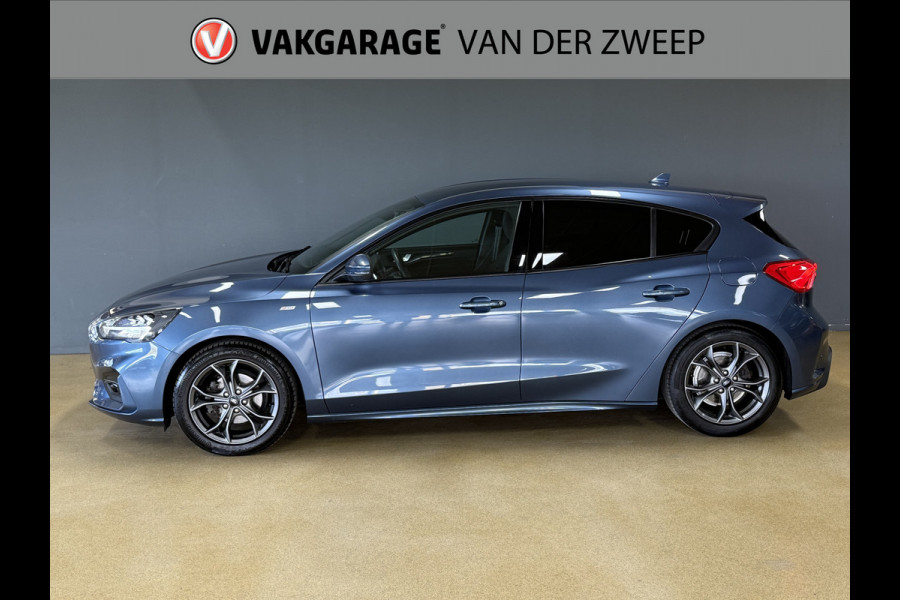 Ford Focus 1.0 EcoBoost ST Line Business | Navi | Led | Afn. Trekhaak Ford Focus 1.0 EcoBoost ST Line Business | Navi | Led | Afn. Trekhaak
