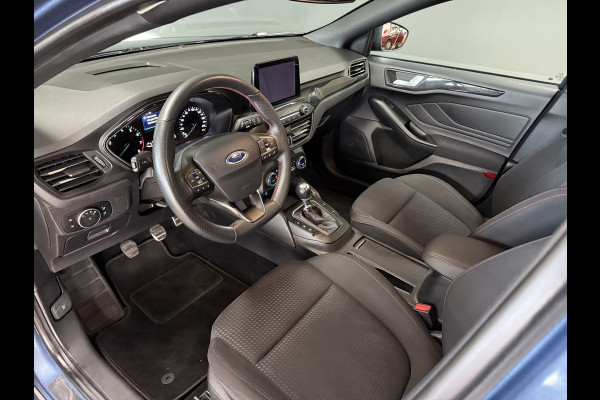 Ford Focus 1.0 EcoBoost ST Line Business | Navi | Led | Afn. Trekhaak Ford Focus 1.0 EcoBoost ST Line Business | Navi | Led | Afn. Trekhaak