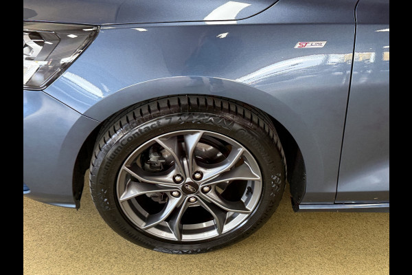 Ford Focus 1.0 EcoBoost ST Line Business | Navi | Led | Afn. Trekhaak Ford Focus 1.0 EcoBoost ST Line Business | Navi | Led | Afn. Trekhaak