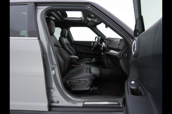 MINI Countryman 1.5 Cooper Boardwalk Edition (INCL-BTW) Aut. *PANO | HEAD-UP | ADAPTIVE-CRUISE | LUXURY-LEATHER | FULL-LED | HARMAN/KARDON | CAMERA | KEYLESS | HEATED-SPORTSEATS | AMBIENT-LIGHT | DAB+ | NAVI-FULLMAP | ECC | PDC | DIGI-C MINI Countryman 1.5 Cooper Boardwalk Edition (INCL-BTW) Aut. *PANO | HEAD-UP | ADAPTIVE-CRUISE | LUXURY-LEATHER | FULL-LED | HARMAN/KARDON | CAMERA | KEYLESS | HEATED-SPORTSEATS | AMBIENT-LIGHT | DAB+ | NAVI-FULLMAP | ECC | PDC | DIGI-C