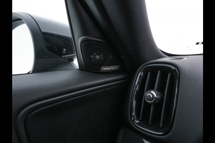 MINI Countryman 1.5 Cooper Boardwalk Edition (INCL-BTW) Aut. *PANO | HEAD-UP | ADAPTIVE-CRUISE | LUXURY-LEATHER | FULL-LED | HARMAN/KARDON | CAMERA | KEYLESS | HEATED-SPORTSEATS | AMBIENT-LIGHT | DAB+ | NAVI-FULLMAP | ECC | PDC | DIGI-C MINI Countryman 1.5 Cooper Boardwalk Edition (INCL-BTW) Aut. *PANO | HEAD-UP | ADAPTIVE-CRUISE | LUXURY-LEATHER | FULL-LED | HARMAN/KARDON | CAMERA | KEYLESS | HEATED-SPORTSEATS | AMBIENT-LIGHT | DAB+ | NAVI-FULLMAP | ECC | PDC | DIGI-C