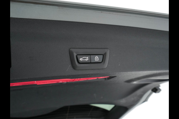 MINI Countryman 1.5 Cooper Boardwalk Edition (INCL-BTW) Aut. *PANO | HEAD-UP | ADAPTIVE-CRUISE | LUXURY-LEATHER | FULL-LED | HARMAN/KARDON | CAMERA | KEYLESS | HEATED-SPORTSEATS | AMBIENT-LIGHT | DAB+ | NAVI-FULLMAP | ECC | PDC | DIGI-C MINI Countryman 1.5 Cooper Boardwalk Edition (INCL-BTW) Aut. *PANO | HEAD-UP | ADAPTIVE-CRUISE | LUXURY-LEATHER | FULL-LED | HARMAN/KARDON | CAMERA | KEYLESS | HEATED-SPORTSEATS | AMBIENT-LIGHT | DAB+ | NAVI-FULLMAP | ECC | PDC | DIGI-C