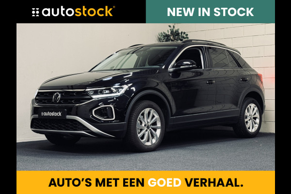 Volkswagen T-Roc 1.5 TSI Oranje Edition | NAP | IQ | Navi Volkswagen T-Roc 1.5 TSI Oranje Edition | NAP | IQ | Navi