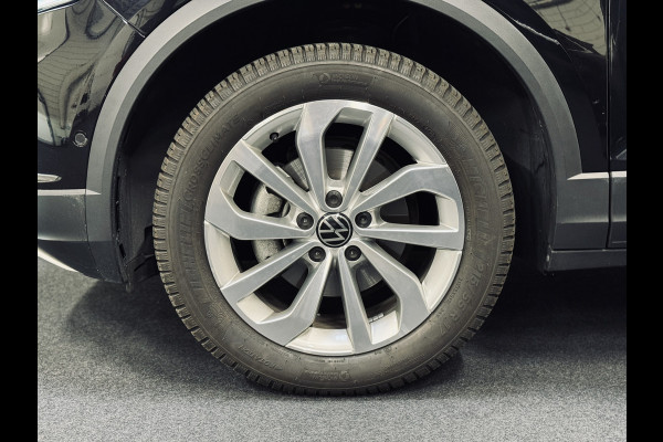 Volkswagen T-Roc 1.5 TSI Oranje Edition | NAP | IQ | Navi Volkswagen T-Roc 1.5 TSI Oranje Edition | NAP | IQ | Navi