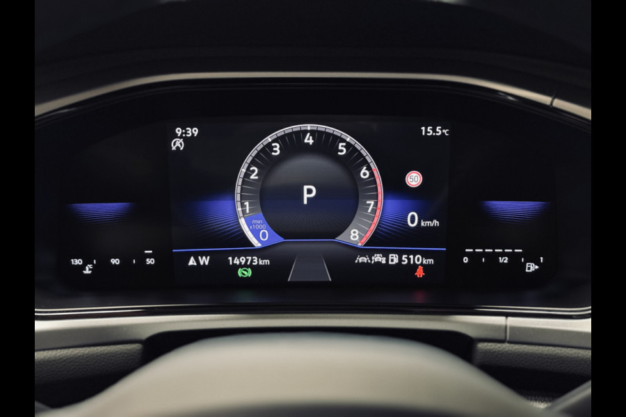 Volkswagen T-Roc 1.5 TSI Oranje Edition | NAP | IQ | Navi Volkswagen T-Roc 1.5 TSI Oranje Edition | NAP | IQ | Navi