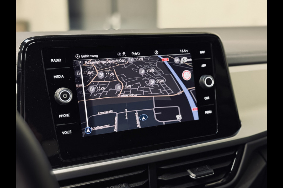 Volkswagen T-Roc 1.5 TSI Oranje Edition | NAP | IQ | Navi Volkswagen T-Roc 1.5 TSI Oranje Edition | NAP | IQ | Navi