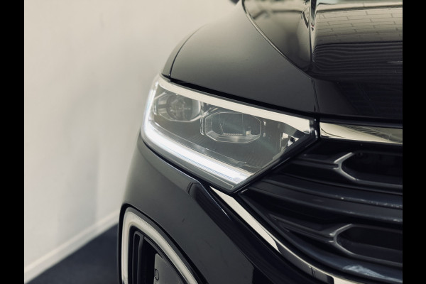 Volkswagen T-Roc 1.5 TSI Oranje Edition | NAP | IQ | Navi Volkswagen T-Roc 1.5 TSI Oranje Edition | NAP | IQ | Navi