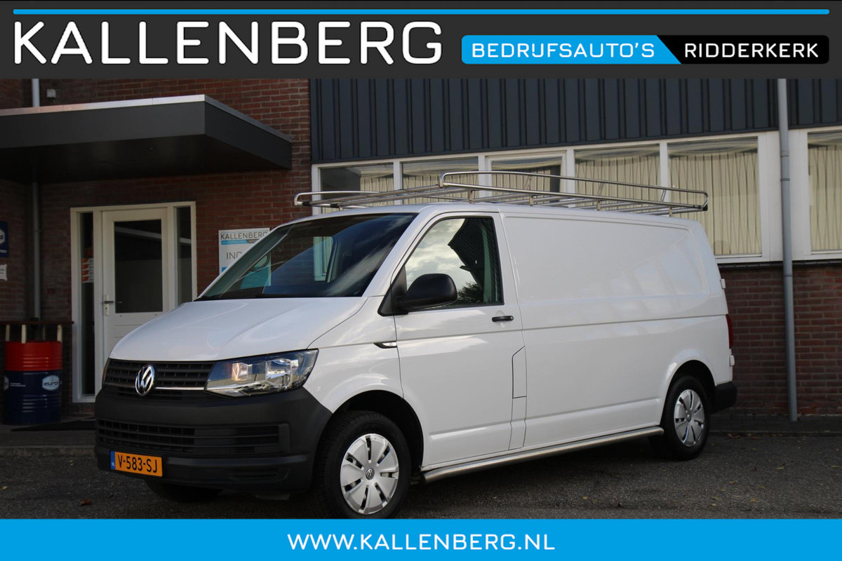 Volkswagen Transporter 2.0 TDI 102PK L2H1 / App connect / Imperiaal / Multi stuur / 3 zits Volkswagen Transporter 2.0 TDI 102PK L2H1 / App connect / Imperiaal / Multi stuur / 3 zits