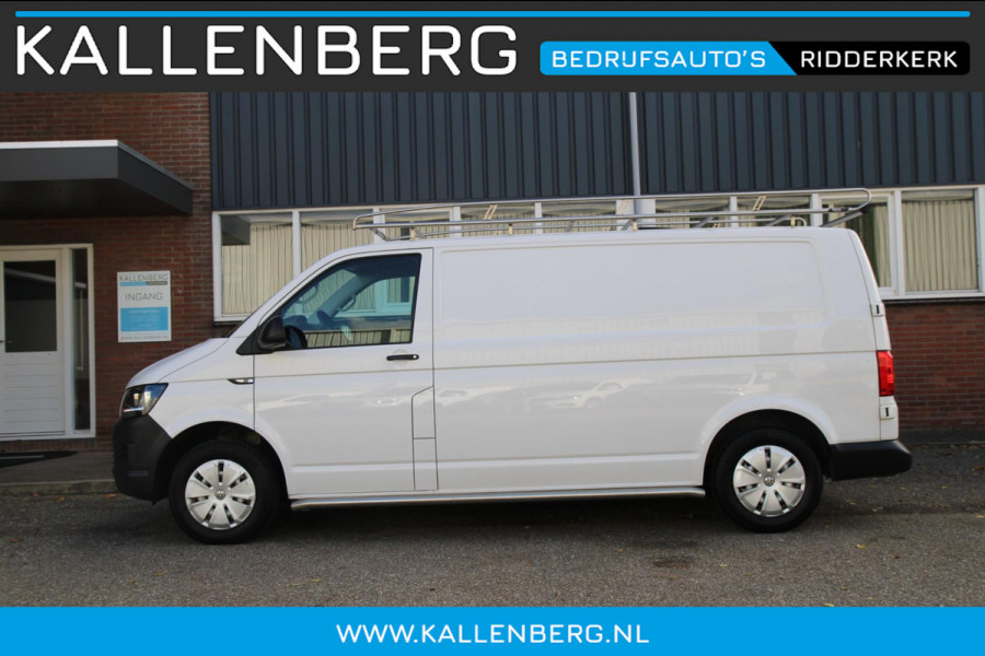 Volkswagen Transporter 2.0 TDI 102PK L2H1 / App connect / Imperiaal / Multi stuur / 3 zits Volkswagen Transporter 2.0 TDI 102PK L2H1 / App connect / Imperiaal / Multi stuur / 3 zits